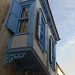 Tashmahal Inn