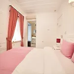 Tashmahal Alacati