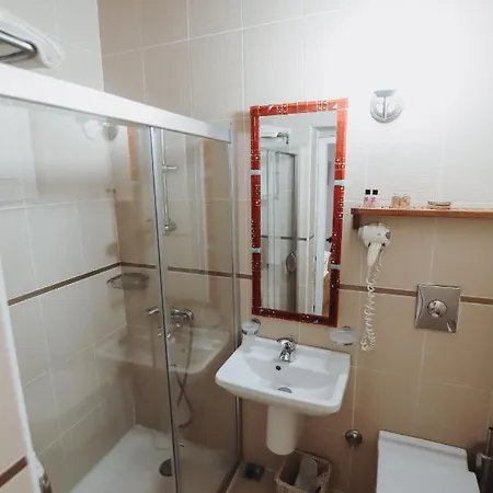 Tashmahal Kro Çeşme