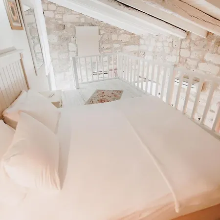Tashmahal Inn Cesme
